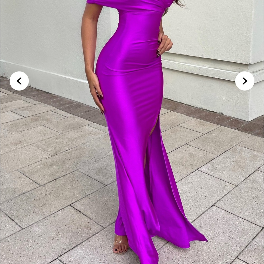 NWT Elegant Purple Gown